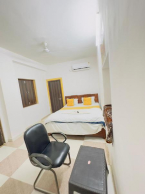 Hotel karwa Safari